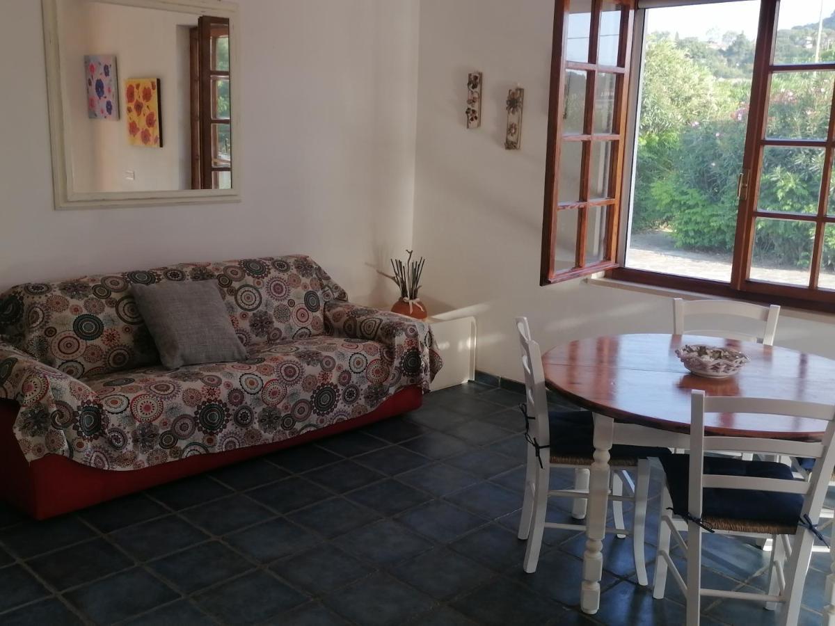 Le Palme Διαμέρισμα Capoliveri  Εξωτερικό φωτογραφία
